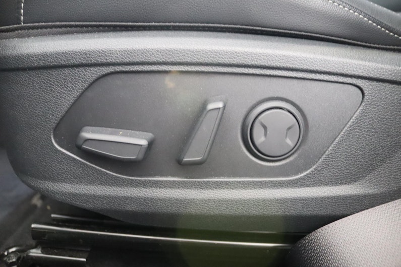 Vehicle image KIA SPORTAGE