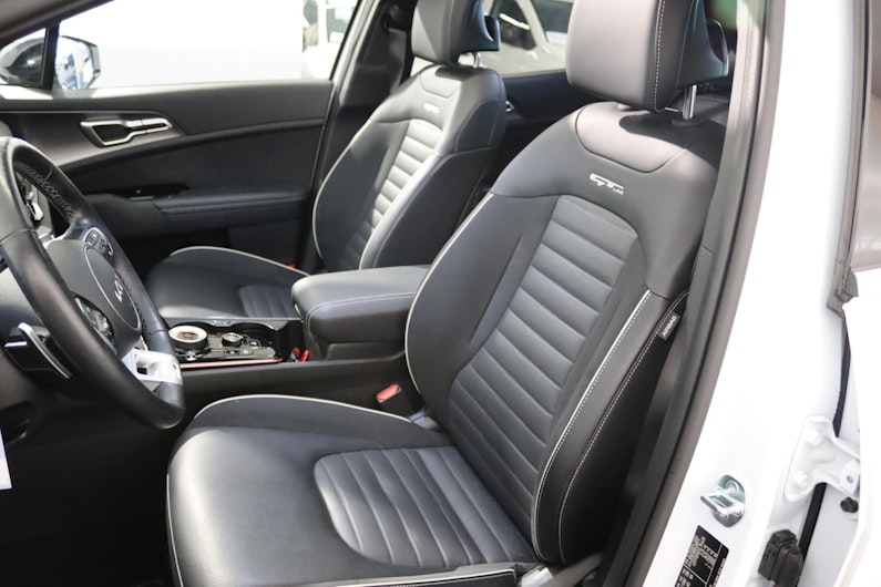 Vehicle image KIA SPORTAGE