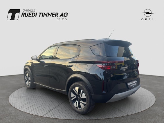 Vehicle image 6 Vehicle image 6