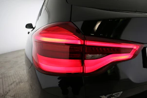 Fahrzeugbild BMW X3 30e xDrive SAG
