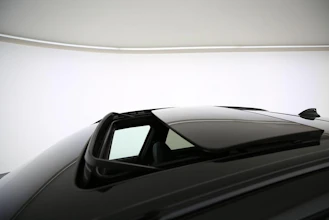 https://vehicle.imgix.net/4098005/863a9f12-aaac-4a04-929d-2b98bcf2e23a.jpg
