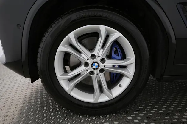 BMW X3 30e xDrive SAG