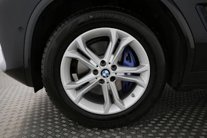 Fahrzeugbild BMW X3 30e xDrive SAG