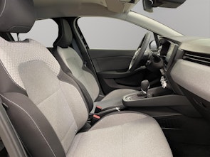 Vehicle image MITSUBISHI Colt 1.6 HEV Invite+