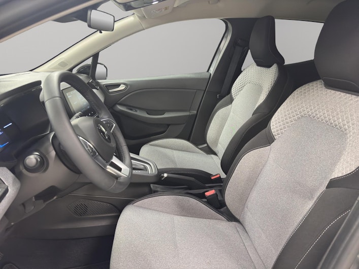 Vehicle image MITSUBISHI COLT