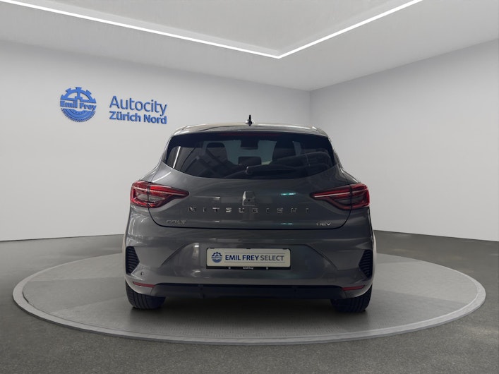 Vehicle image MITSUBISHI COLT