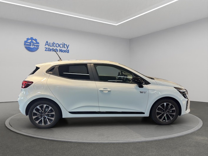 Vehicle image MITSUBISHI COLT