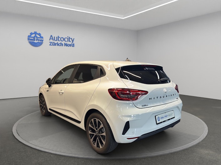 Vehicle image MITSUBISHI COLT