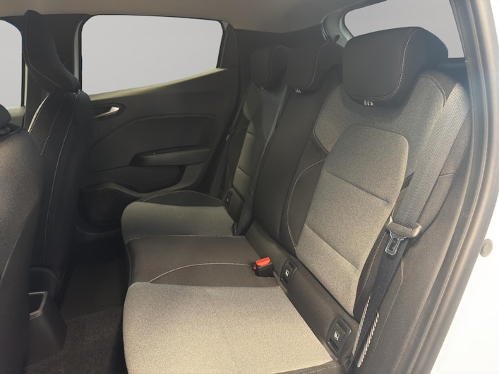 Vehicle image MITSUBISHI COLT