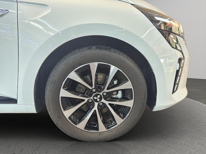 Vehicle image MITSUBISHI COLT