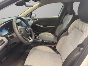 Vehicle image MITSUBISHI Colt 1.6 HEV Invite+