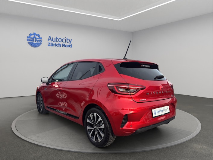 Vehicle image MITSUBISHI COLT