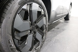 Vehicle image SUZUKI e Vitara Compact Top 4x4