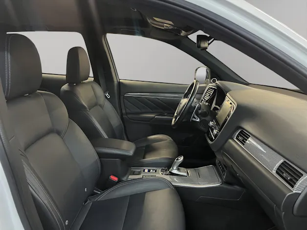 Mitsubishi Outlander 2.4 PHEV Diamond