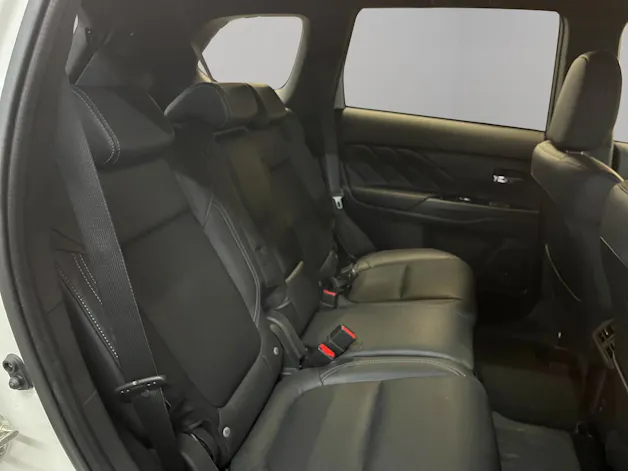 Mitsubishi Outlander 2.4 PHEV Diamond