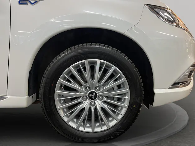 Mitsubishi Outlander 2.4 PHEV Diamond