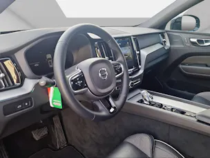 VOLVO XC60 2.0 T8 TE Plus Dark eAWD