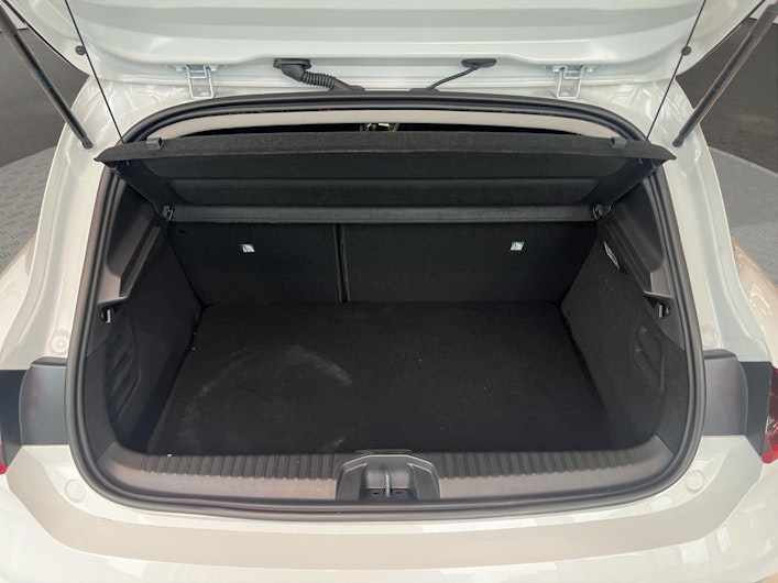 Vehicle image MITSUBISHI COLT