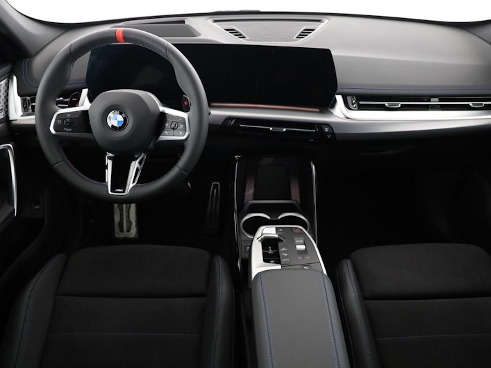 Vehicle image BMW X1