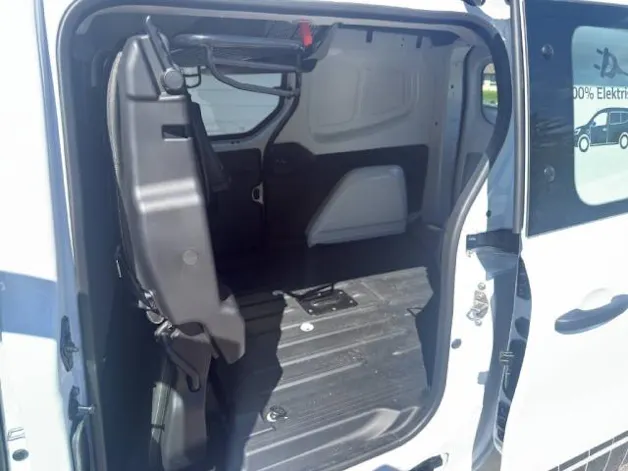 Renault Kangoo Van L2 E-Tech Electric EV45 22kW Advance