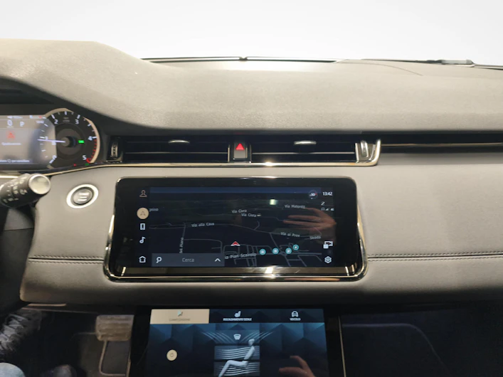 immagine del veicolo LAND ROVER RANGE ROVER EVOQUE