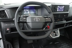 Vehicle image TOYOTA PROACE Kab.-Ch. L1 75KWh