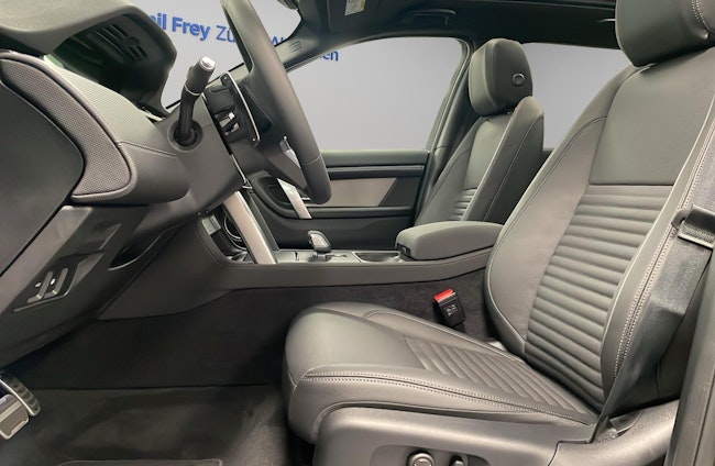 Vehicle image 6 Vehicle image 6