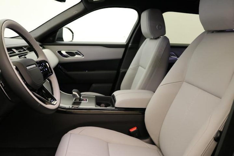 Vehicle image LAND ROVER RANGE ROVER VELAR