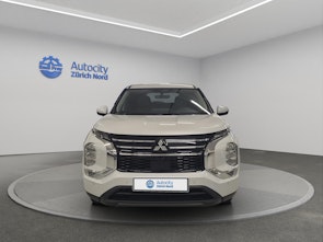 Vehicle image MITSUBISHI Outlander 2.4 PHEV Invite 4x4