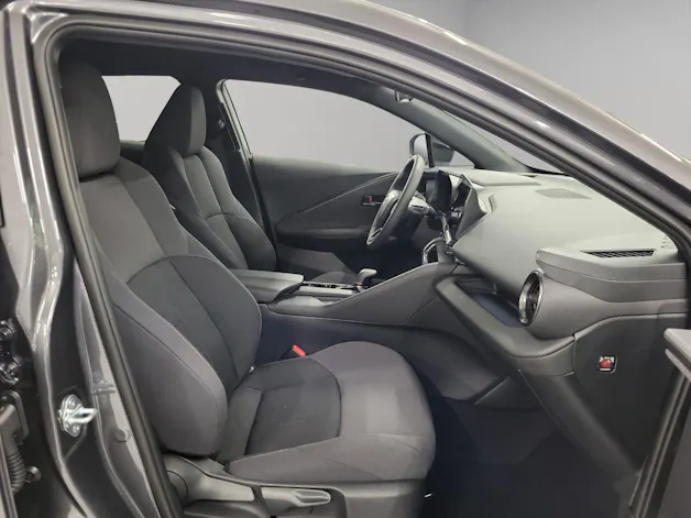 Toyota C-HR 2.0 PHEV Swiss Edition