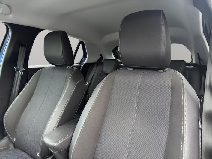 Vehicle image OPEL CORSA