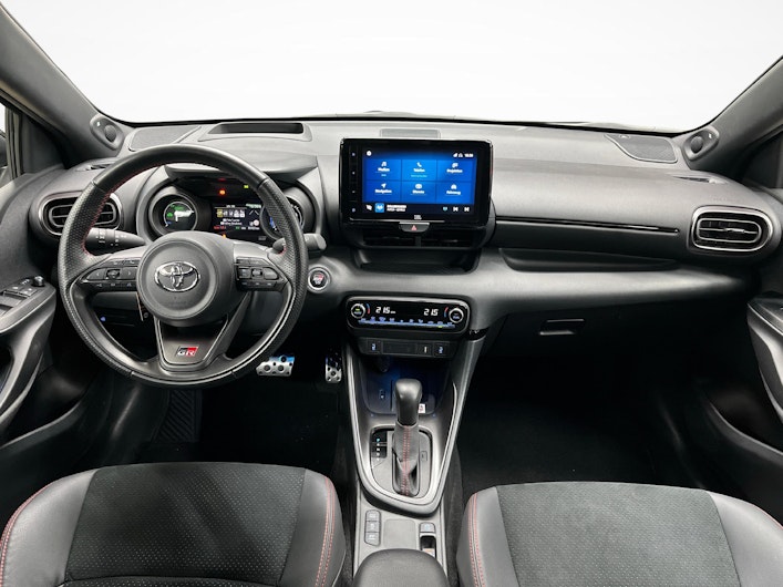 Vehicle image TOYOTA YARIS