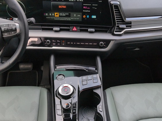 Vehicle image 10 Vehicle image 10