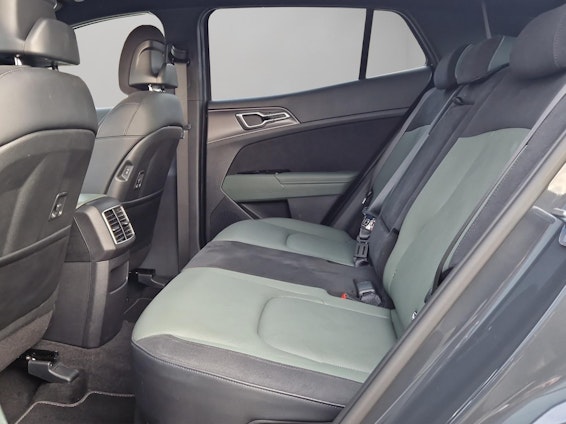 Vehicle image 11 Vehicle image 11