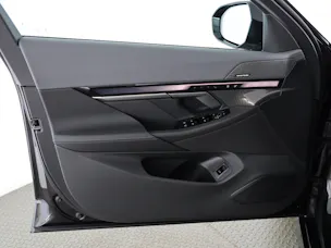 BMW 550e xDrive
