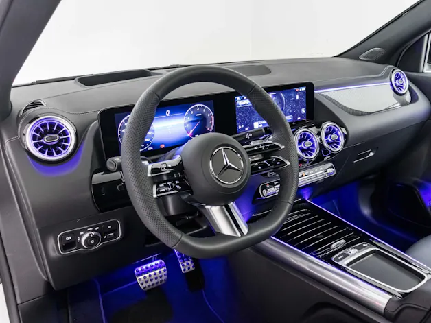 Mercedes-Benz GLA 250 4MATIC Swiss Star