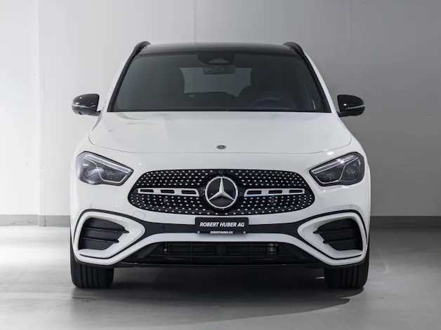 Mercedes-Benz GLA 250 4MATIC Swiss Star