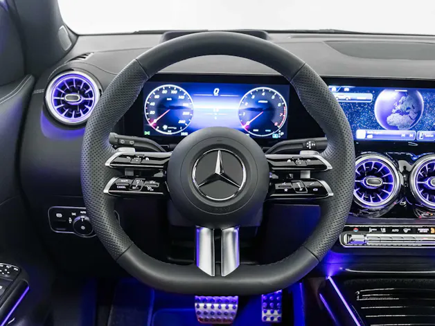 Mercedes-Benz GLA 250 4MATIC Swiss Star