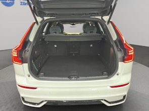 Vehicle image VOLVO XC60 2.0 T6 TE R-Design eAWD