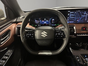 Vehicle image SUZUKI e Vitara Compact Top 4x4