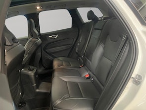 Vehicle image VOLVO XC60 2.0 T8 TE Inscription eAWD