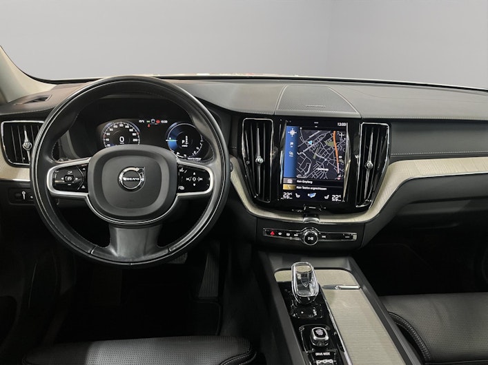 Vehicle image VOLVO XC60