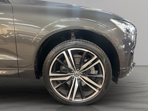 Vehicle image VOLVO XC60 2.0 T6 TE R-Design Expre. eAWD