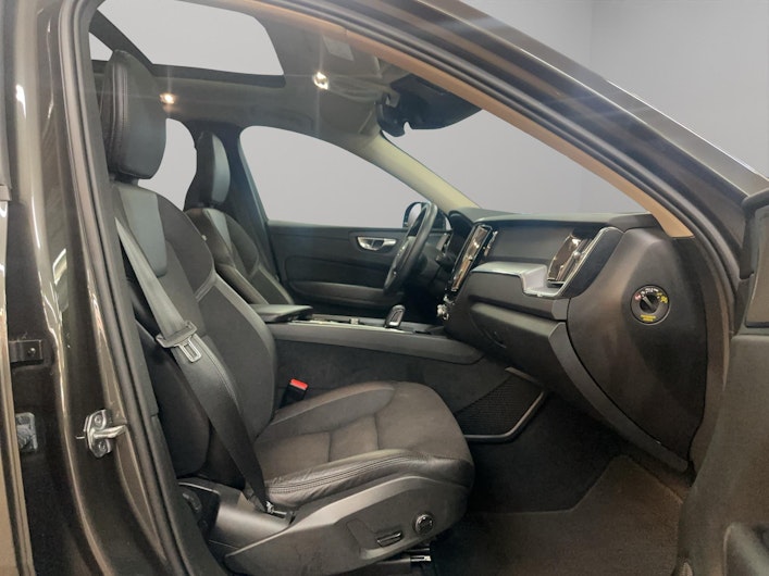 Vehicle image VOLVO XC60