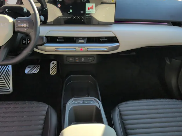 Kia EV4 81 kWh GT-Line / veganes Leder-Interieur / Wärmepumpe / 7-Jahre CH Herstellergarantie / Leasing ab 0.00% 24 Mte.