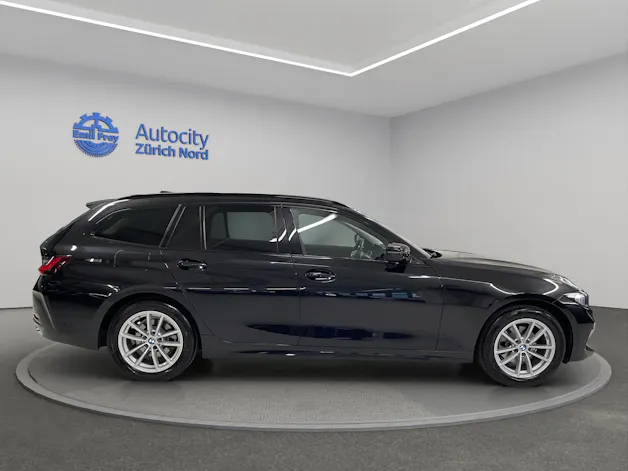 BMW 320d xDrive 48V Touring