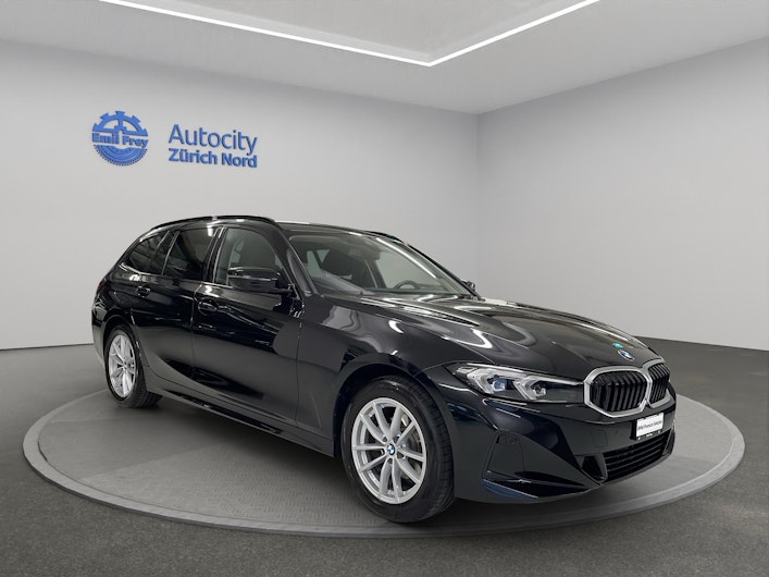 Vehicle image BMW 3 SERIES