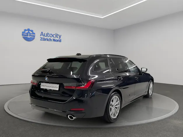 BMW 320d xDrive 48V Touring