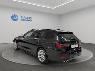 BMW 320d xDrive 48V Touring