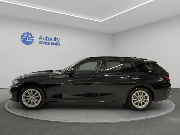 BMW 320d xDrive 48V Touring